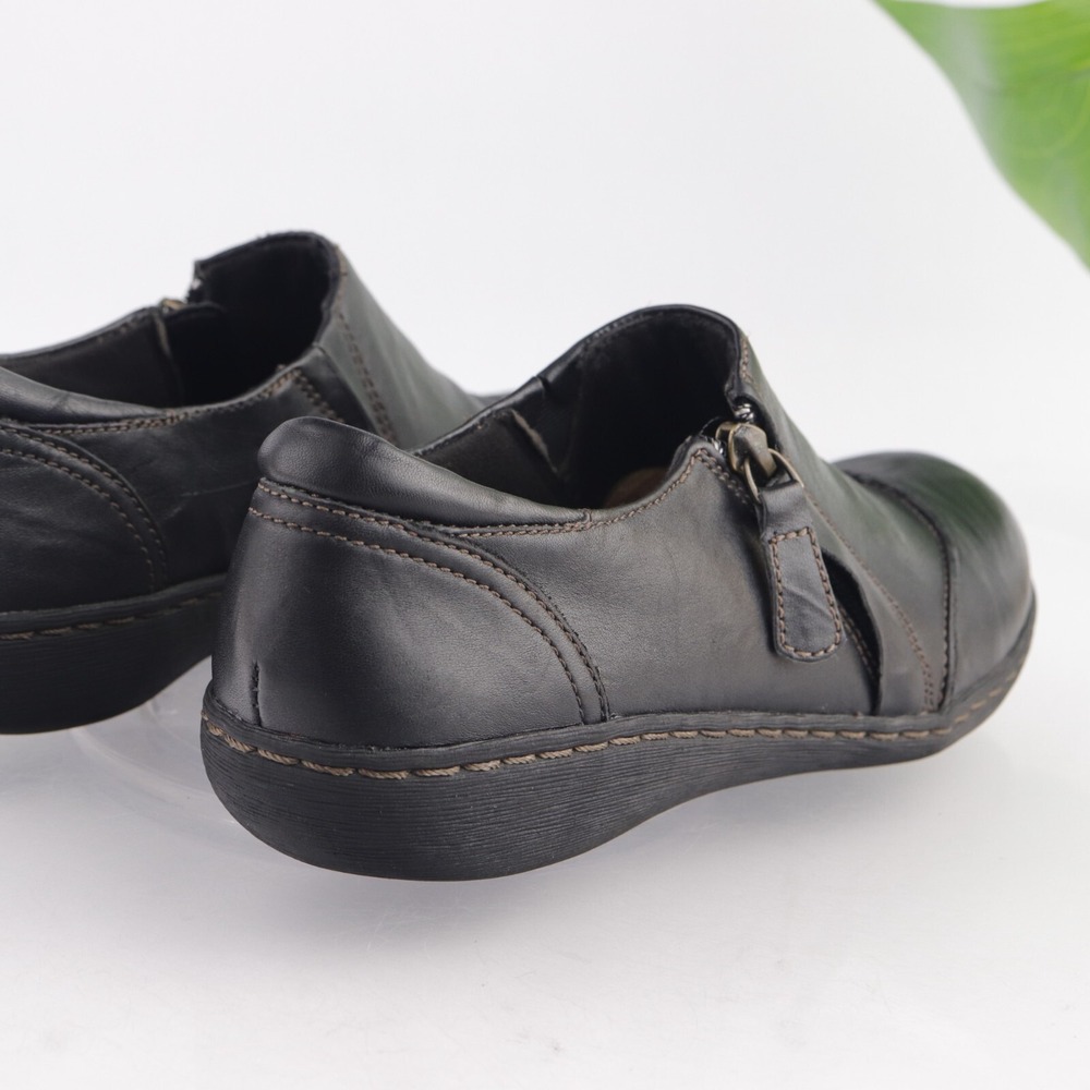 Clarks Womens Ashland Palm‎ Loafer Size 8 Black Leather Comfort Flat Shoe Zip Up - Picture 3 of 13